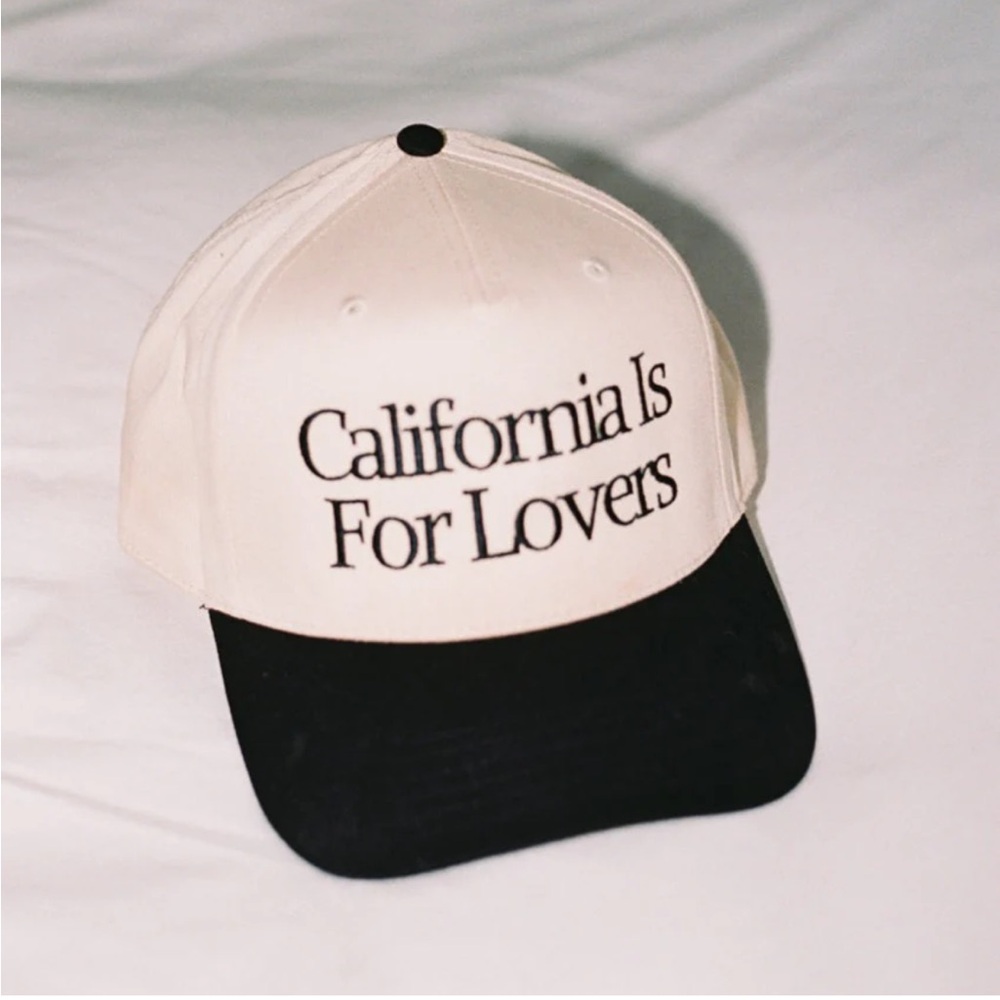 California is for Lovers trucker hat